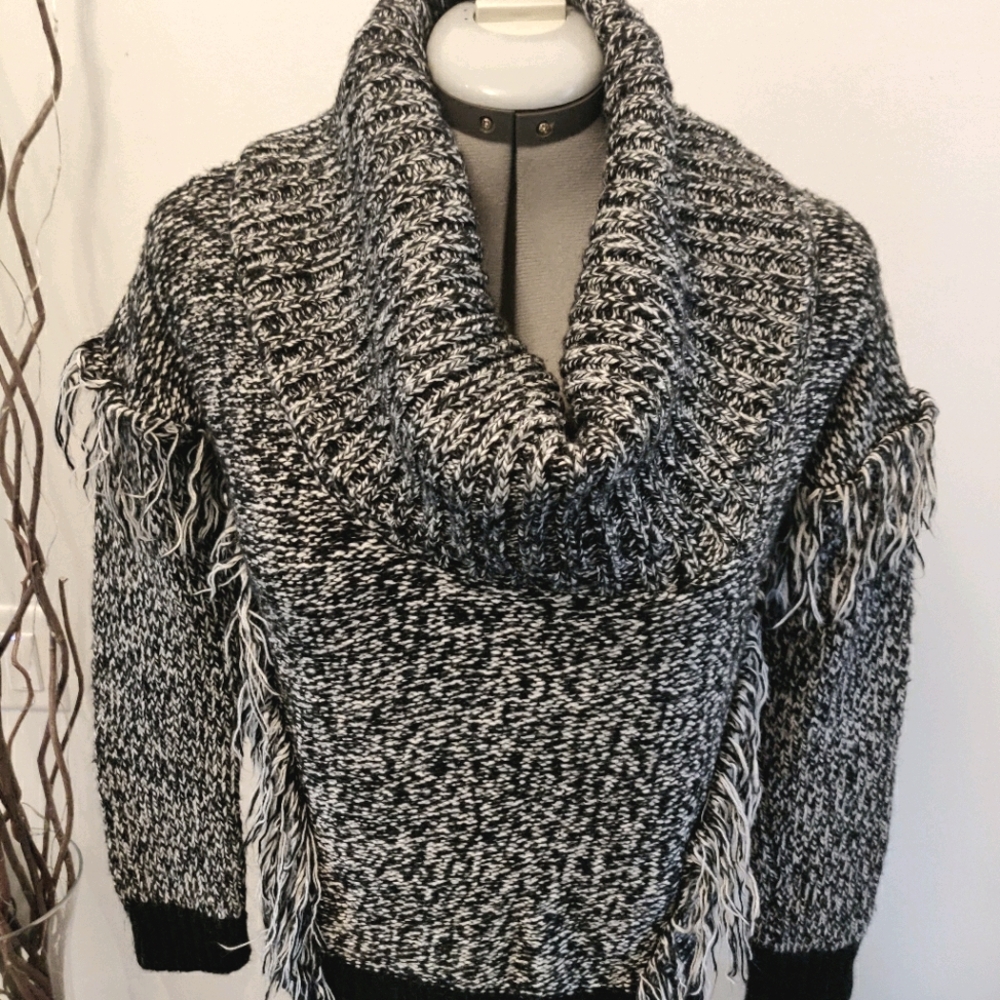 High low sweater - Picture 6 of 7